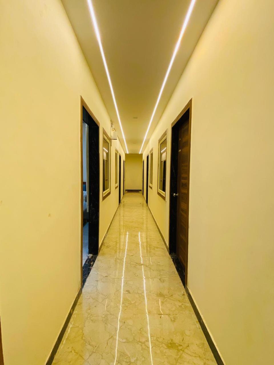 Ys Taj Hotel - Agra 外观 照片